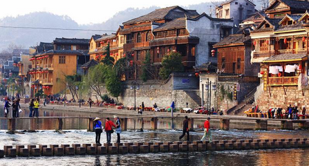 廣州到湘西土家族苗族自治州物流專線,廣州到湘西土家族苗族自治州貨運(yùn)公司